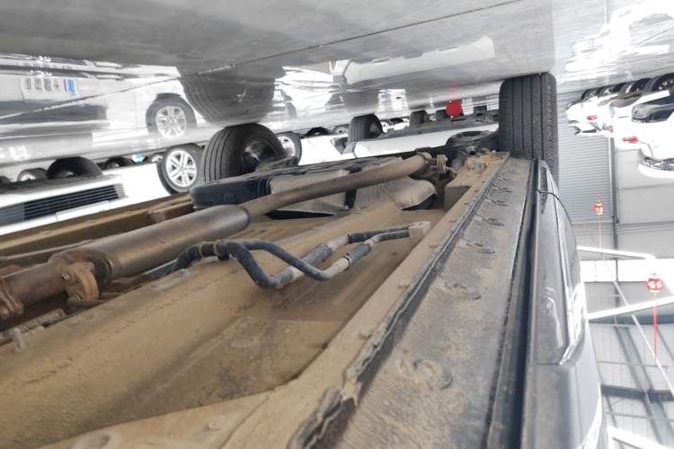 Used SOL X8 PLUS 2023 1.5 TGDI DCT Smart Edition 7-Seater Right Side Sill