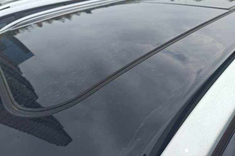 Used SOL X8 PLUS 2023 1.5 TGDI DCT Smart Edition 7-Seater Roof