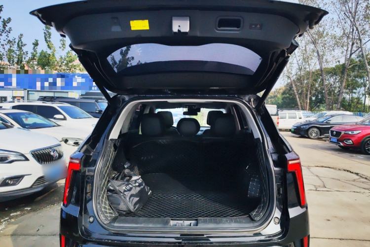 Used SOL X8 PLUS 2023 1.5 TGDI DCT ZhiShang Edition 7-Seater Trunk