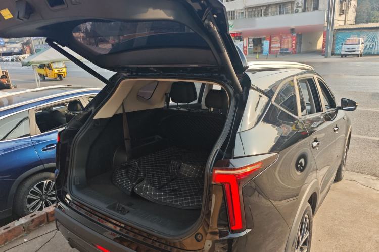 Used SOL X8 PLUS 2023 1.5 TGDI DCT ZhiShang Edition 7-Seater Trunk