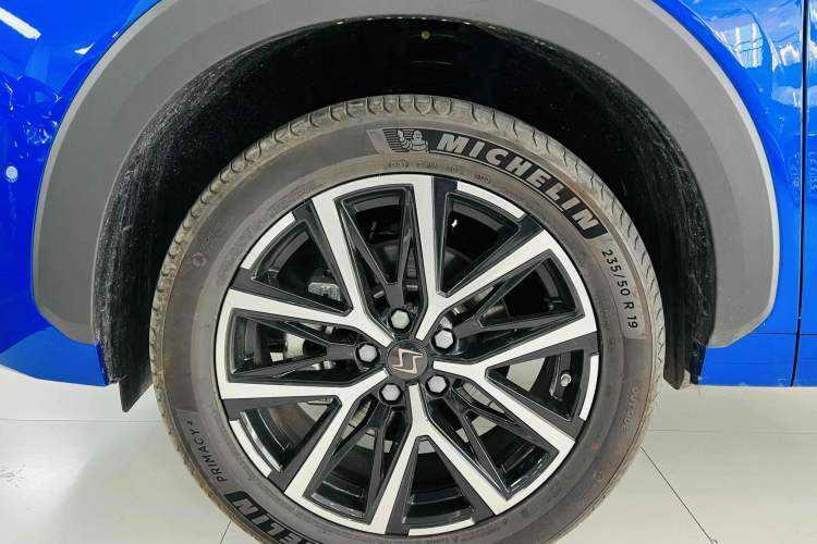 Used SOL X8 PLUS 2023 1.5 TGDI DCT ZhiShang Edition 6 Seats Exterior 7