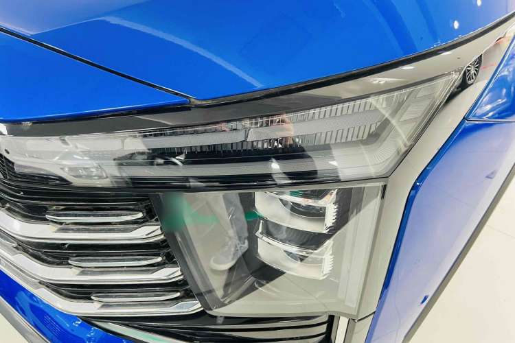 Used SOL X8 PLUS 2023 1.5 TGDI DCT ZhiShang Edition 6 Seats Exterior 8