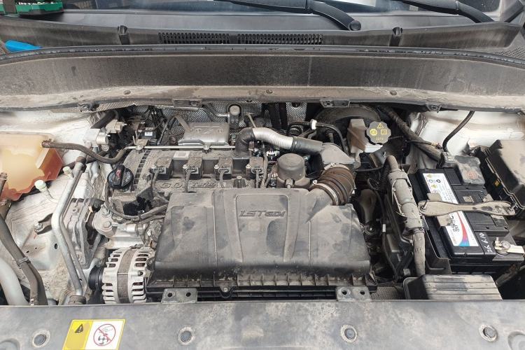 Used SOL X8 PLUS 2023 1.5 TGDI DCT Smart Edition 7-Seater Engine Bay