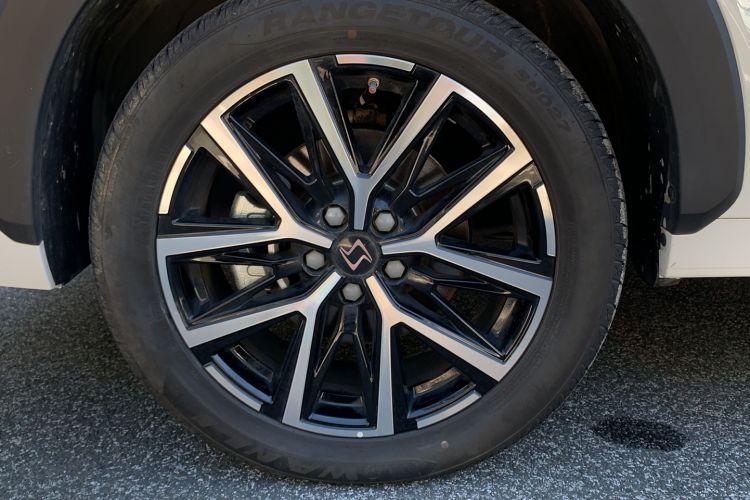Used SOL X8 PLUS 2023 1.5 TGDI DCT Smart Edition 7-Seater Exterior 7