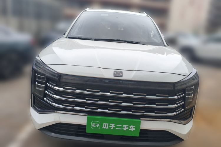 Used SOL X8 PLUS 2023 1.5 TGDI DCT Smart Home Edition 7-Seater Front