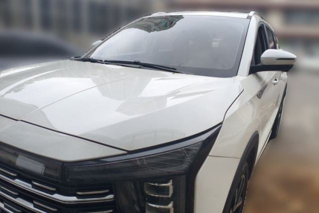 Used SOL X8 PLUS 2023 1.5 TGDI DCT Smart Home Edition 7-Seater