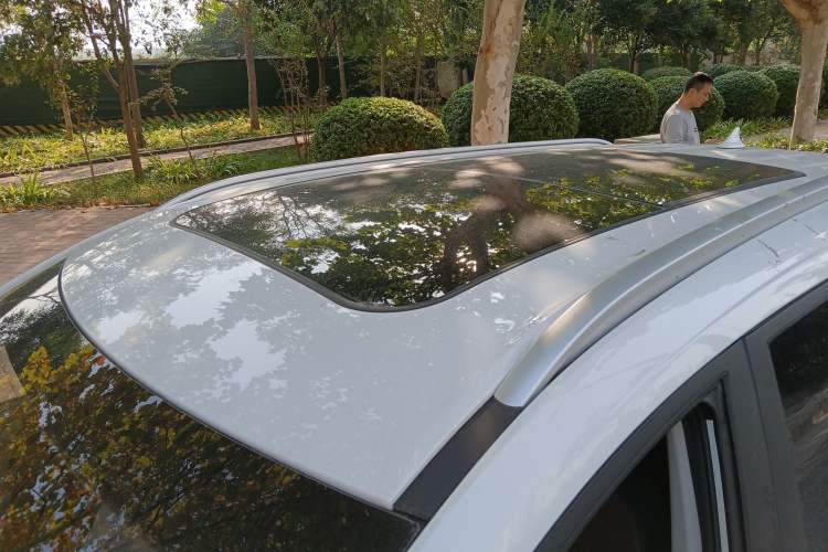 Used SOL X8 PLUS 2023 1.5 TGDI DCT Smart Edition 6-Seater Roof