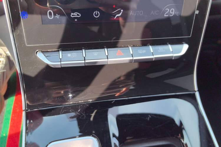 Used SOL Yao 2021 1.5TGDI DCT Chuanyun RACE Edition Audio And AC Panel