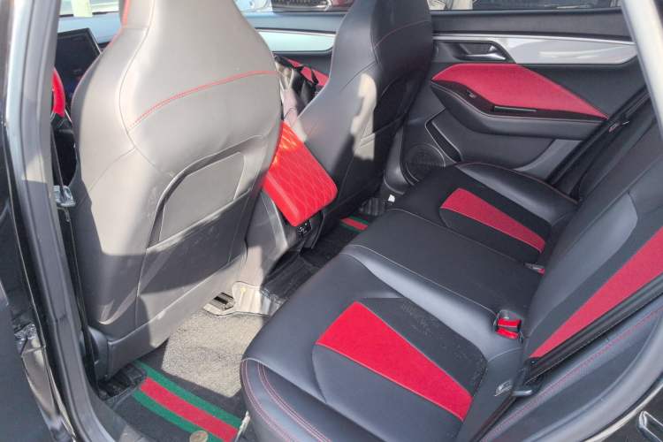 Used SOL Yao 2021 1.5TGDI DCT Chuanyun RACE Edition Interior 4