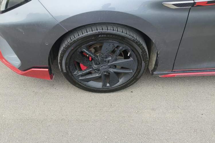 Used SOL Yao 2021 1.5 TGDI DCT Lightning RACE Edition Left Front Wheel Hub