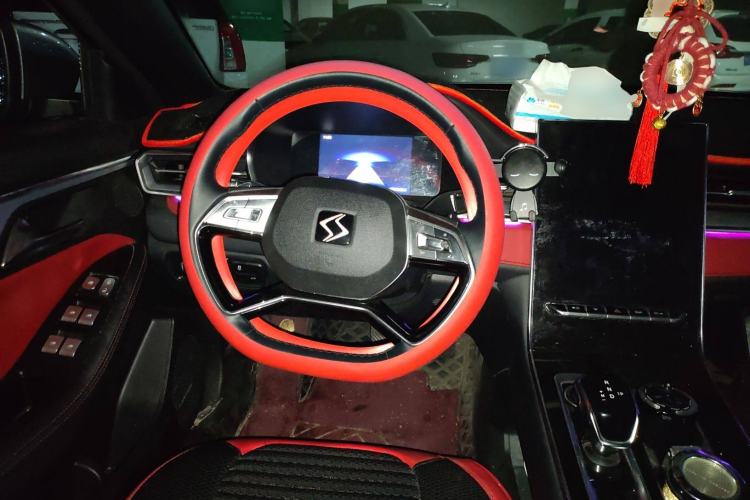 Used SOL Yao 2021 1.5 TGDI DCT Lightning RACE Edition Steering Wheel