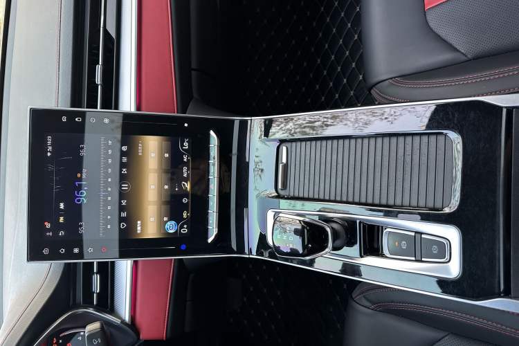 Used SOL Yao 2021 1.5TGDI DCT Chuanyun RACE Edition Audio And AC Panel