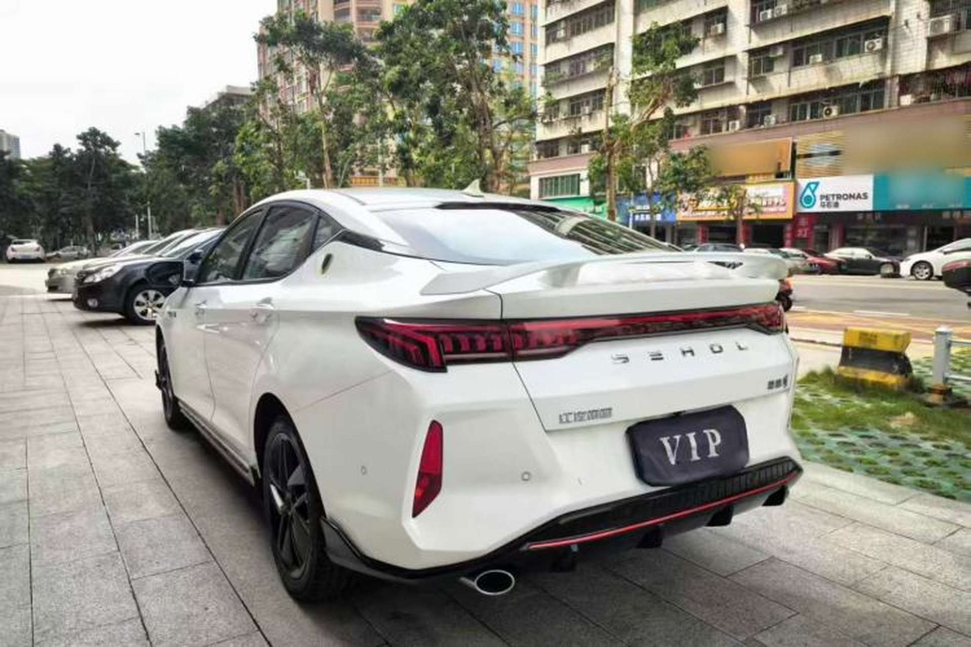 Used SOL Yao 2021 1.5 TGDI DCT Lightning RACE Edition Exterior 4