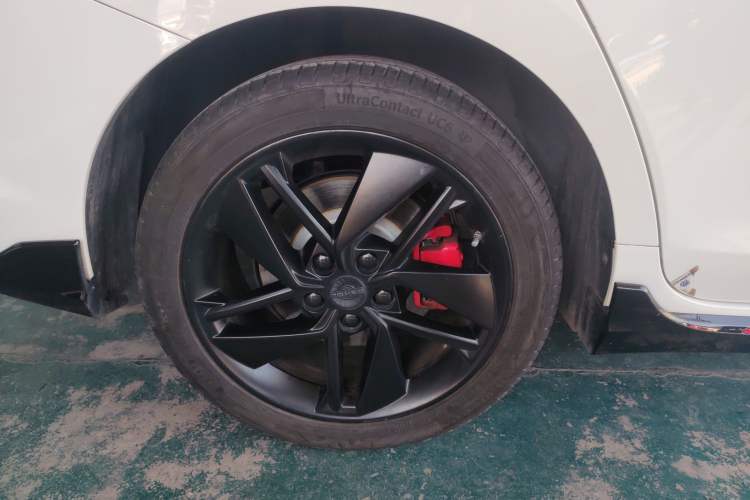 Used SOL Yao 2021 1.5 TGDI DCT Lightning RACE Edition Exterior 5