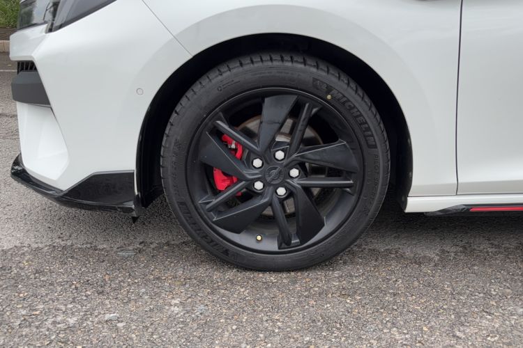 Used SOL Yao 2021 1.5 TGDI DCT Lightning RACE Edition Exterior 8