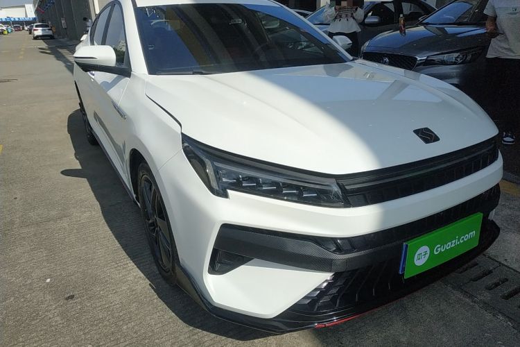 Used SOL Yao 2021 1.5 TGDI DCT Lightning RACE Edition Front Right 45 Deg