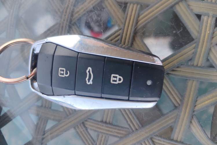 Used SOL Yao 2021 1.5 TGDI DCT Lightning RACE Edition Interior 1