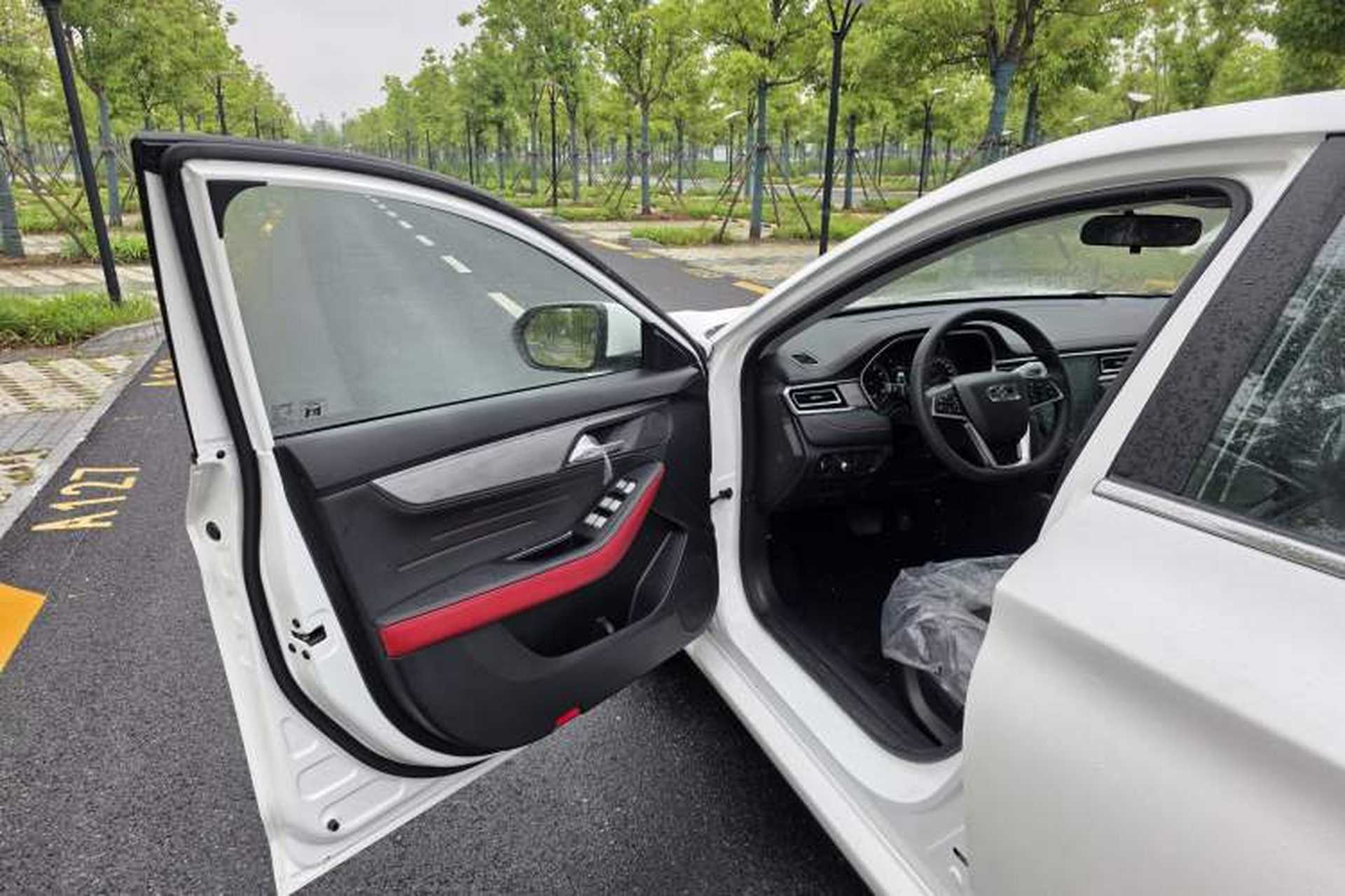 Used SOL Yao 2021 1.5TGDI DCT Chuanyun RACE Edition Interior 3