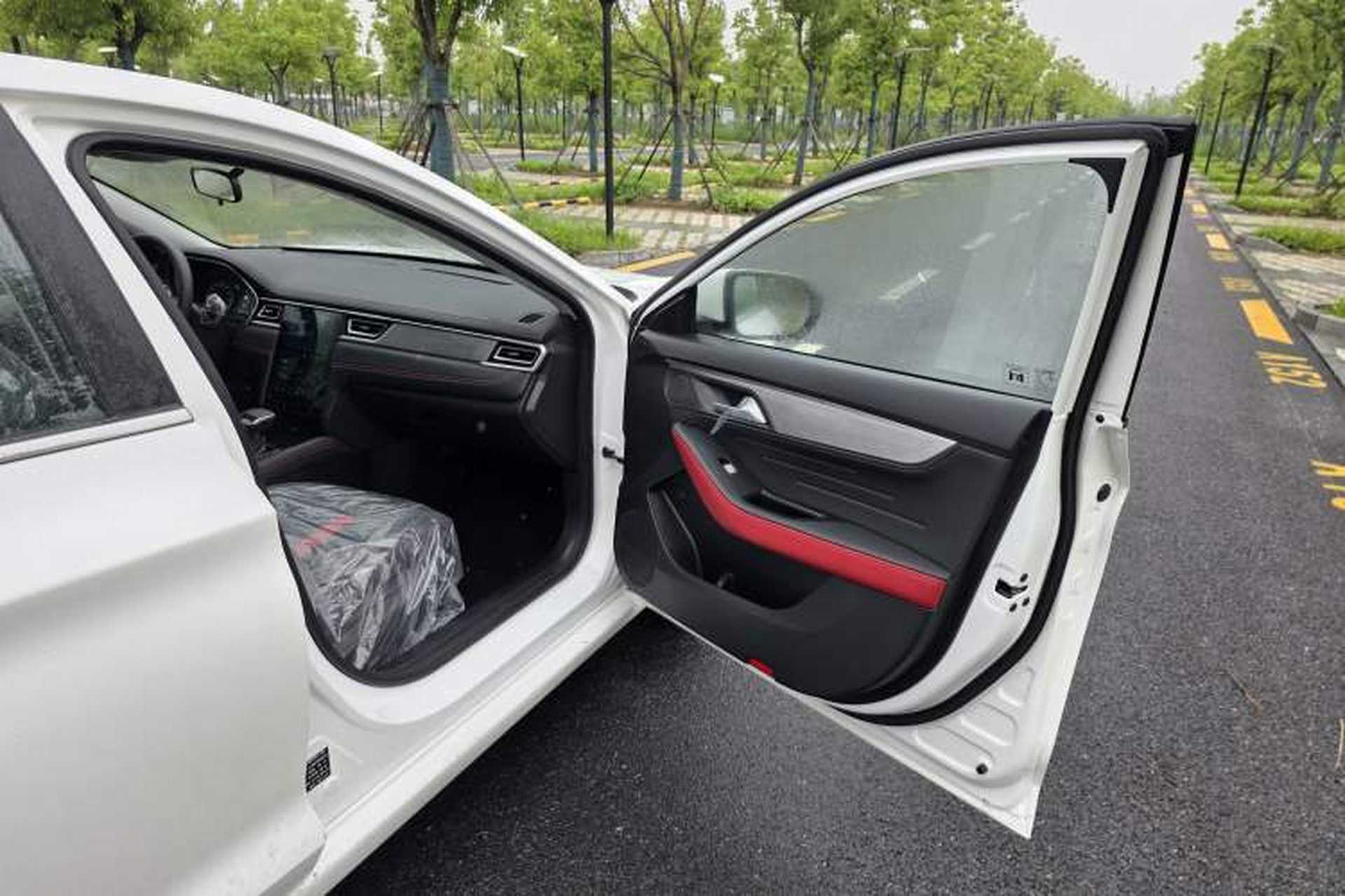 Used SOL Yao 2021 1.5TGDI DCT Chuanyun RACE Edition Interior 7