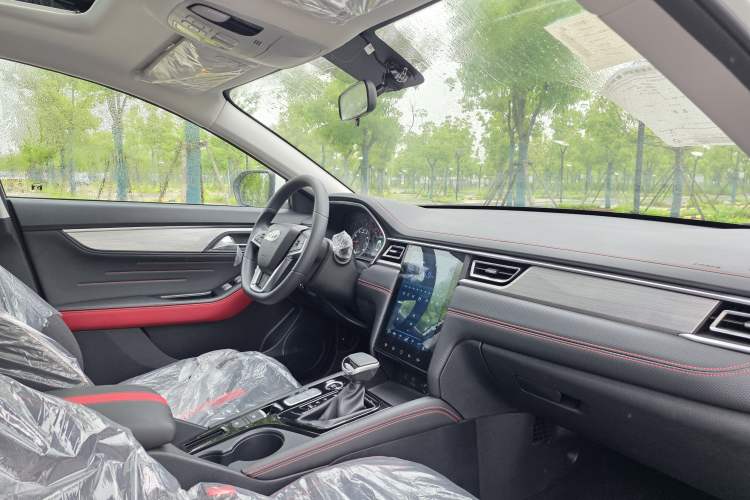 Used SOL Yao 2021 1.5TGDI DCT Chuanyun RACE Edition Interior 8
