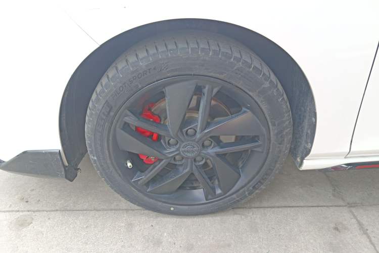 Used SOL Yao 2021 1.5TGDI DCT Chuanyun RACE Edition Left Front Wheel Hub