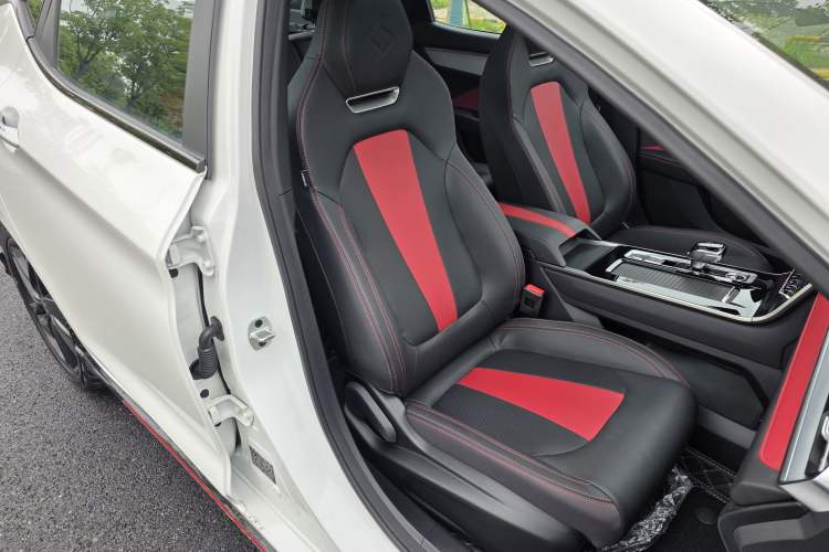 Used SOL Yao 2021 1.5TGDI DCT Chuanyun RACE Edition Right Front Seat