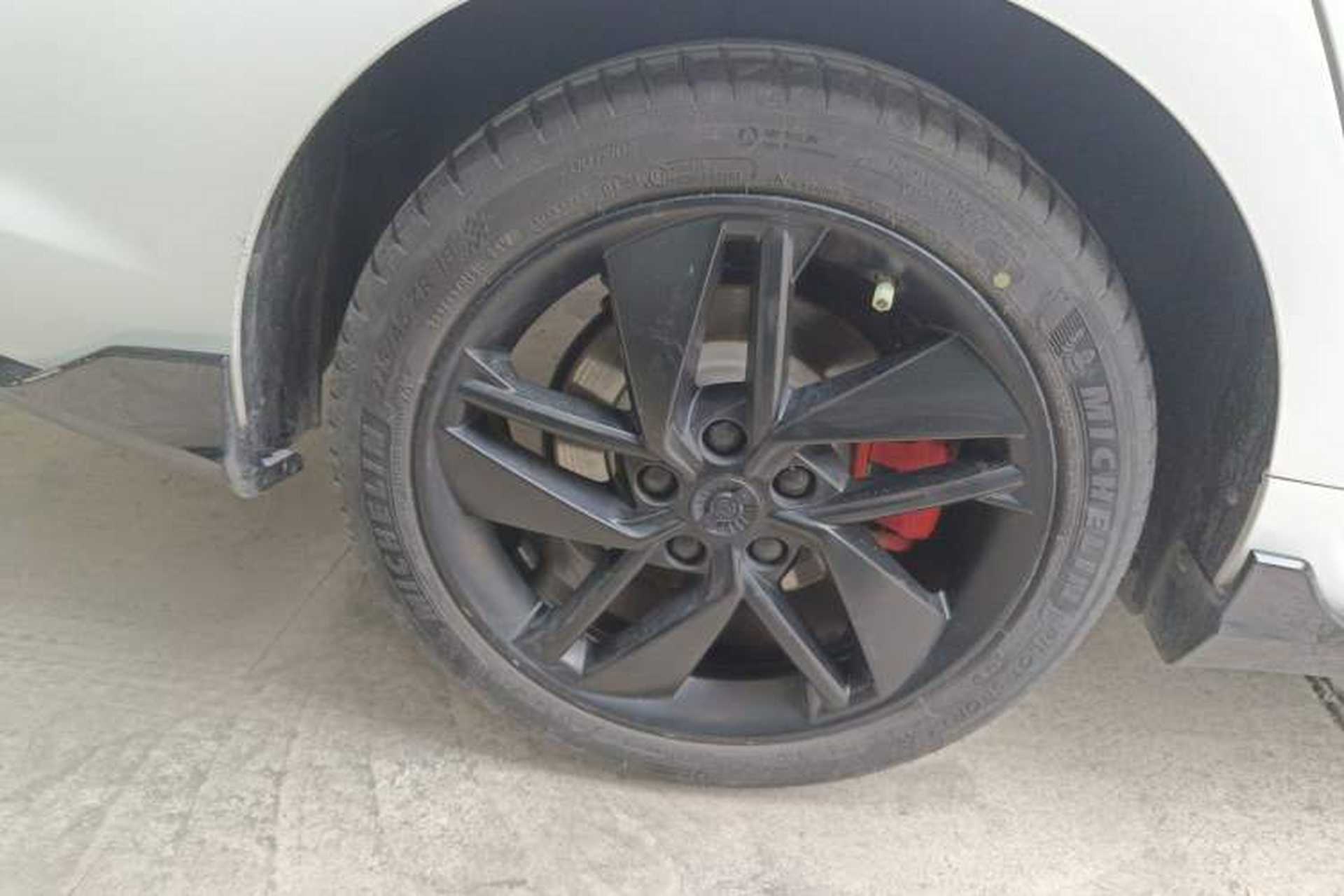 Used SOL Yao 2021 1.5TGDI DCT Chuanyun RACE Edition Right Rear Wheel Hub