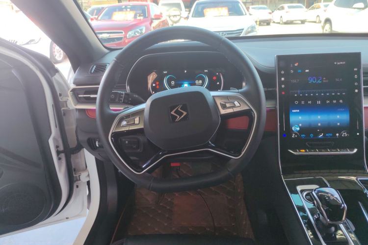 Used SOL Yao 2021 1.5 TGDI DCT Lightning RACE Edition Steering Wheel