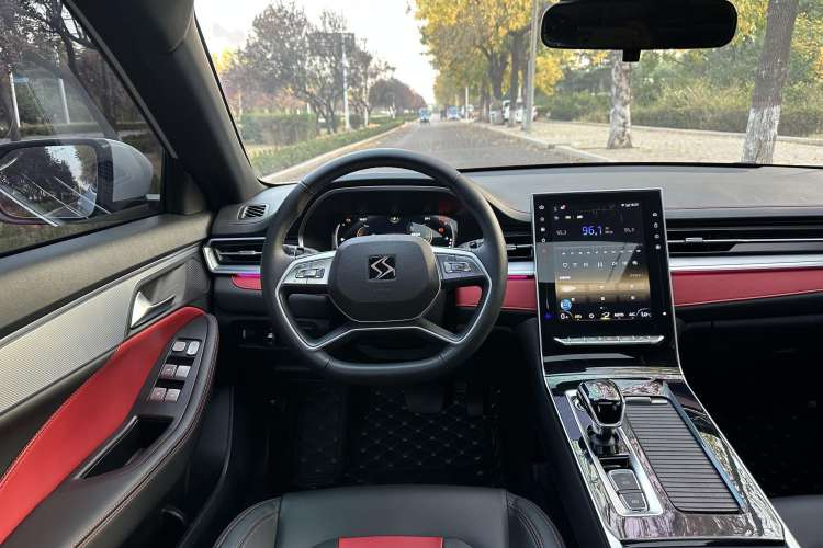 Used SOL Yao 2021 1.5TGDI DCT Chuanyun RACE Edition Steering Wheel