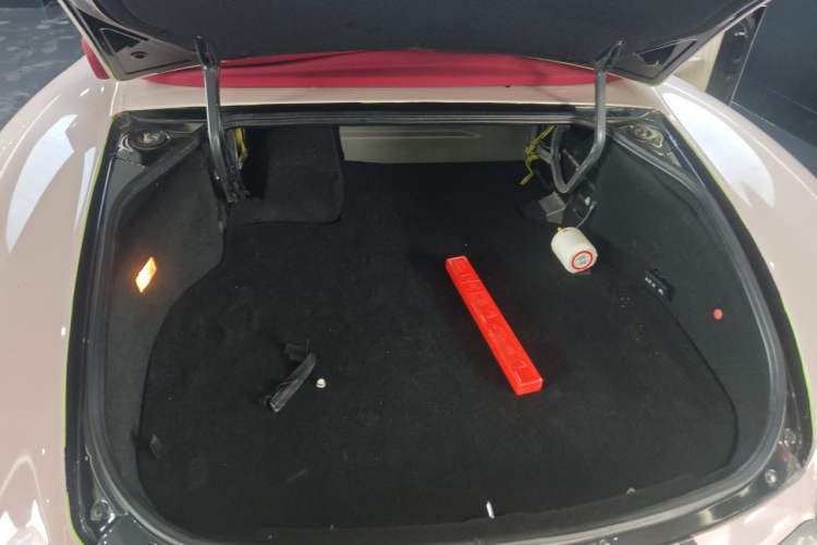Used SONGSAN MOTORS SS DOLPHIN 2021 1.5T Plug-in Hybrid Standard Edition Trunk