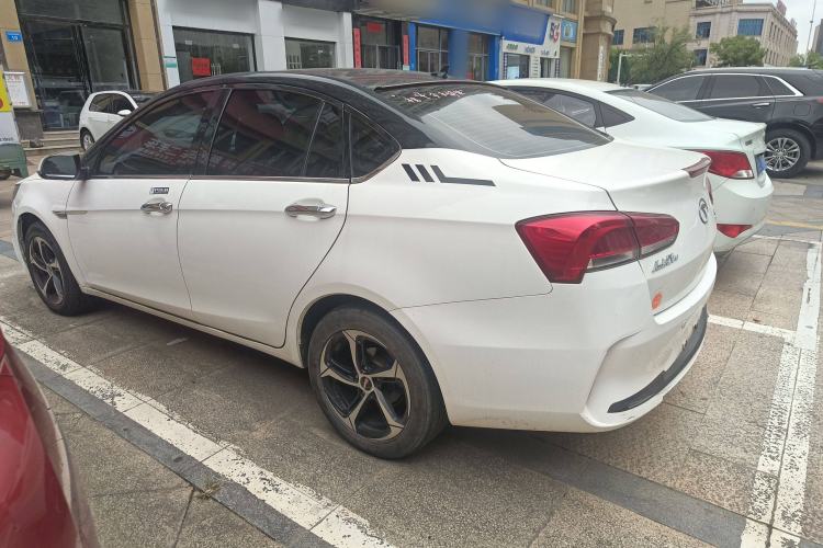 Used Soueast A5 Wing Dance 2019 1.5L Manual Luxury Version China V Standard Left Side