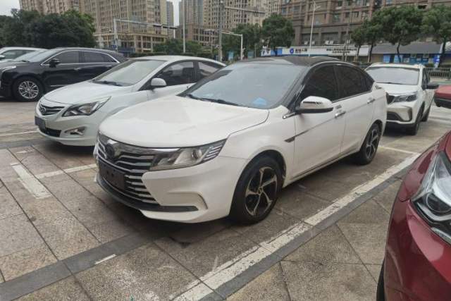 Used Soueast A5 Wing Dance 2019 1.5L Manual Luxury Version China V Standard