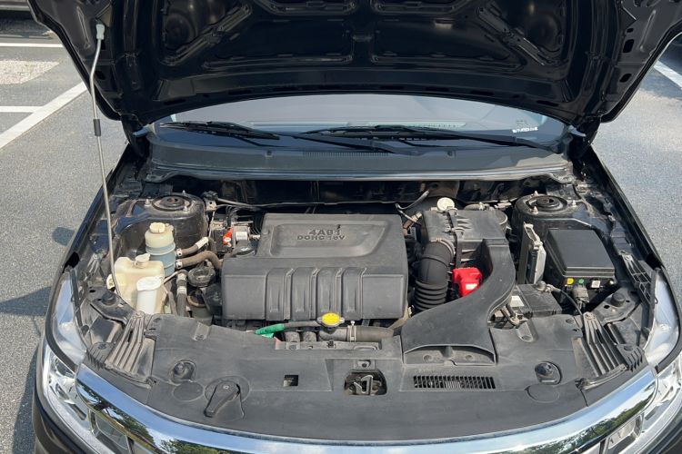 Used Soueast A5 Wing Dance 2019 1.5L Manual Luxury Edition China V Standard Engine Bay
