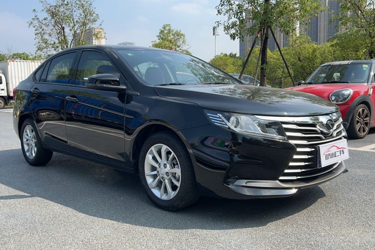 Used Soueast A5 Wing Dance 2019 1.5L Manual Luxury Edition China V Standard Front Right 45 Deg