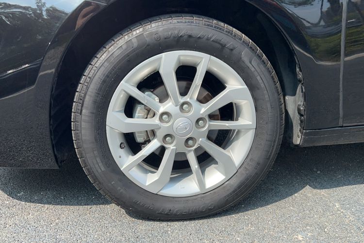 Used Soueast A5 Wing Dance 2019 1.5L Manual Luxury Edition China V Standard Left Front Wheel Hub