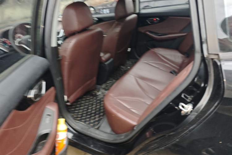 Used Soueast A5 Wing Dance 2019 1.5L CVT Luxury Edition China V Standard Left Rear Seat