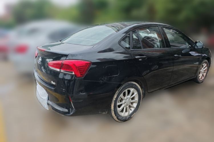 Used Soueast A5 Wing Dance 2019 1.5L CVT Luxury Edition China V Standard Rear Right 45 Deg