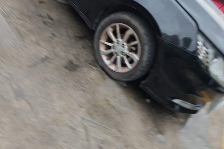 Used Soueast A5 Wing Dance 2019 1.5L CVT Luxury Edition China V Standard Right Front Wheel Hub