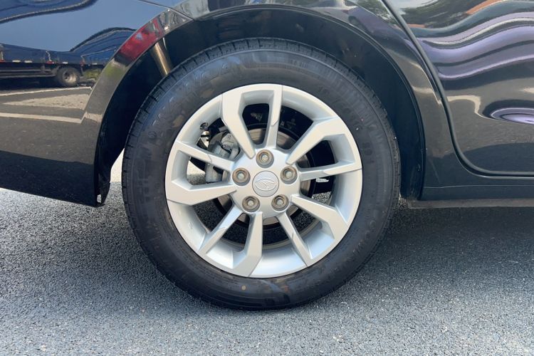 Used Soueast A5 Wing Dance 2019 1.5L Manual Luxury Edition China V Standard Right Rear Wheel Hub