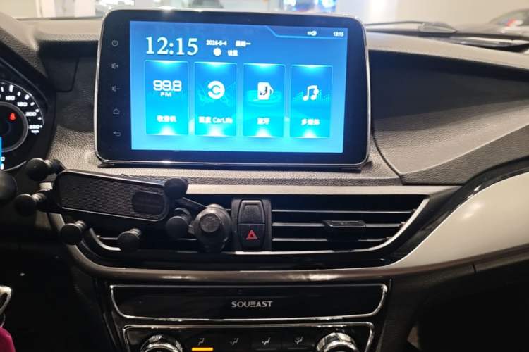 Used Soueast A5 Wing Dance 2019 1.5L Manual Luxury Version China V Standard Audio And AC Panel