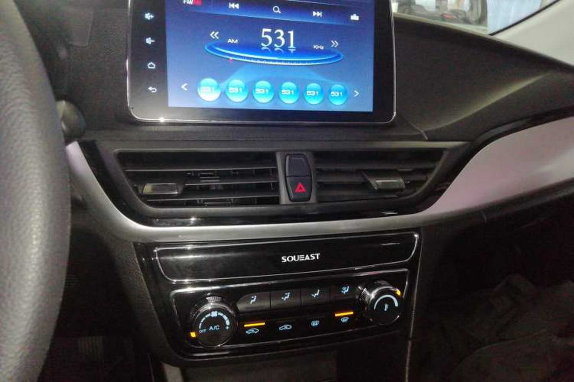 Used Soueast A5 Wing Dance 2019 1.5L Manual Luxury Version China V Standard Audio And AC Panel