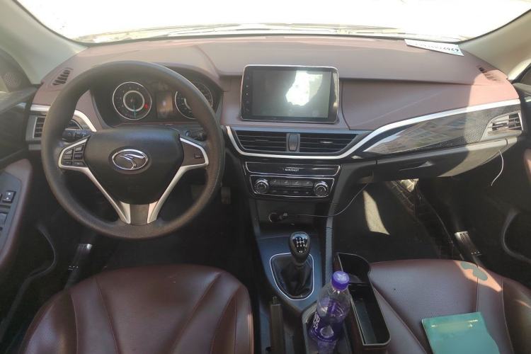 Used Soueast A5 Wing Dance 2019 1.5L Manual Eado Supreme Edition China VI Center Console