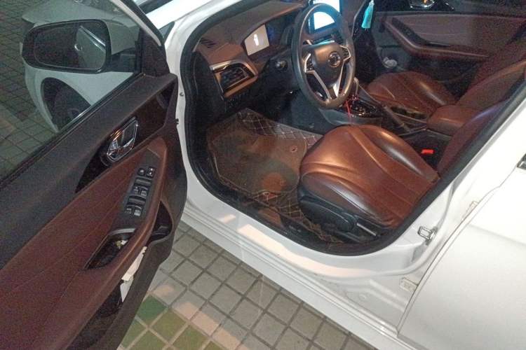 Used Soueast A5 Wing Dance 2019 1.5L CVT Flagship Edition China V Standard Driver Seat
