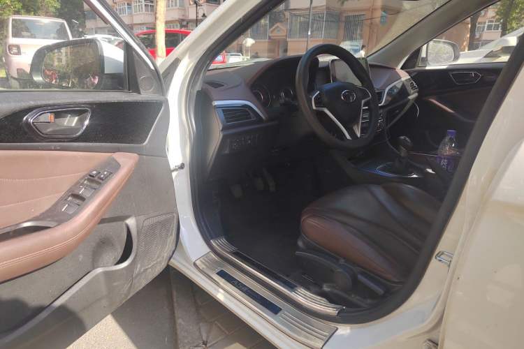 Used Soueast A5 Wing Dance 2019 1.5L Manual Eado Supreme Edition China VI Driver Seat