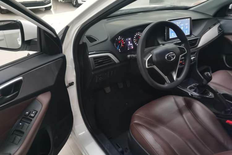 Used Soueast A5 Wing Dance 2019 1.5L Manual Luxury Version China V Standard Driver Seat