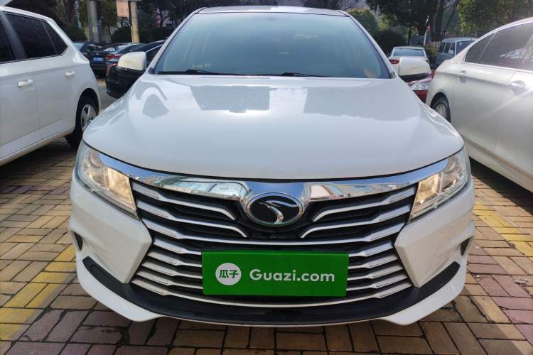 Used Soueast A5 Wing Dance 2019 1.5L CVT Luxury Edition China V Standard Exterior 1