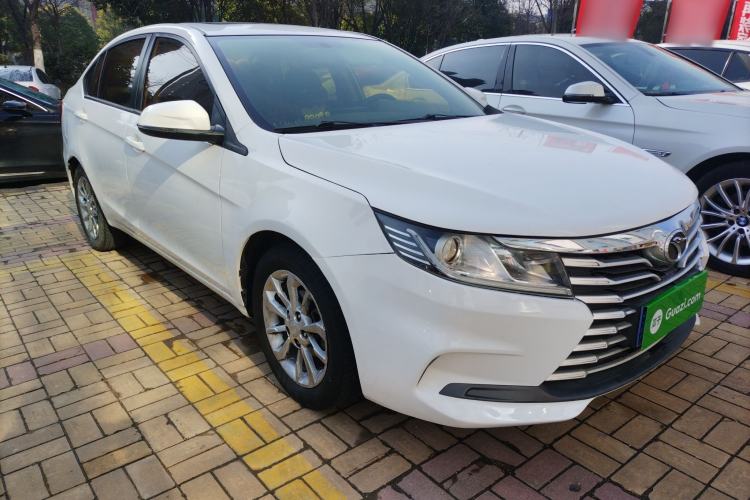 Used Soueast A5 Wing Dance 2019 1.5L CVT Luxury Edition China V Standard Exterior 2