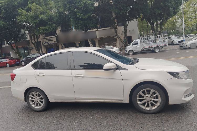 Used Soueast A5 Wing Dance 2019 1.5L Manual Luxury Version China V Standard Exterior 2