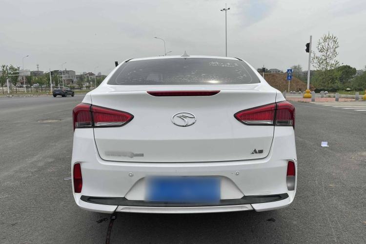 Used Soueast A5 Wing Dance 2019 1.5L Manual Luxury Version China V Standard Exterior 2