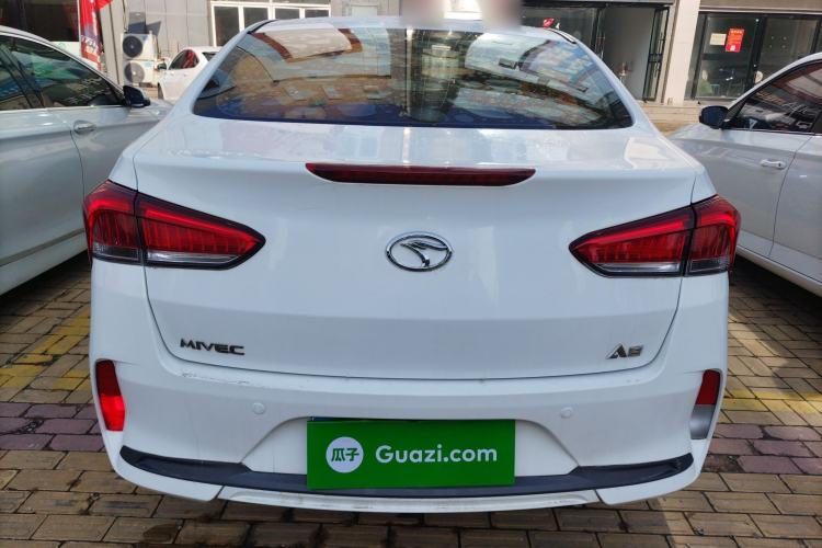 Used Soueast A5 Wing Dance 2019 1.5L CVT Luxury Edition China V Standard Exterior 4